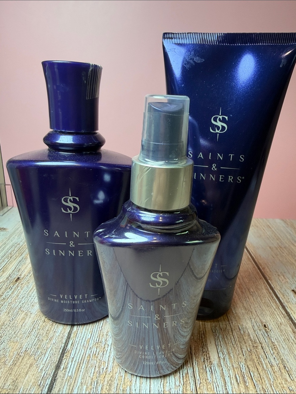 SAINTS & SINNERS SET VELVET DIVINE Shampoo, Leave-In Conditioner & Hair Mask